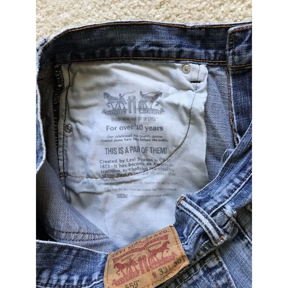 Vintage Levis 559 Jeans Mens 33x30 Blue Relaxed Fit Straight Leg Medium Denim